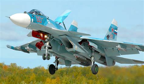 Minibase Hobby Su 33 Flanker D Russian Navy Carrier Borne Fighter