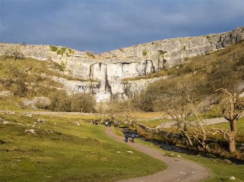 Malham Cove Yorkshire Dales National Park England Uk Visitor Attraction