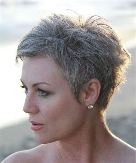 Cool And Classy Short Edgy Haircuts 2019 For Older Women Styles To