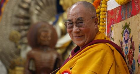 The official website of the dalai lama trust, established in 2003 under the auspice of his holiness the 14th dalai lama of tibet. Der letzte Dalai Lama | Film-Rezensionen.de