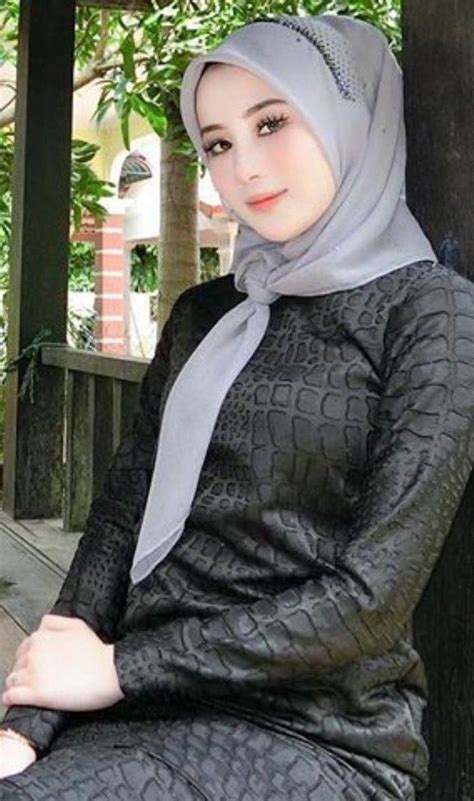 Pin Oleh Krazix Di Beauty Malay Girls Awek Melayu Comel Di 2020