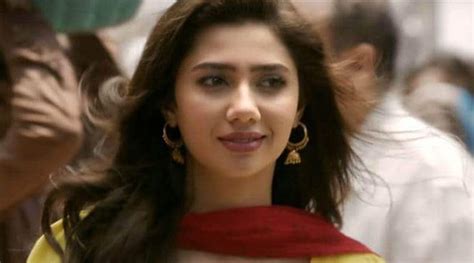 Mahira Khan On Raees Controversy I Was Angry At That Time Bollywood