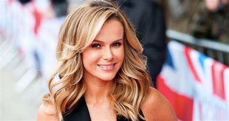 Amanda Holden Hilariously Trolled Herself Over This Picture Taken On Holidays Herie