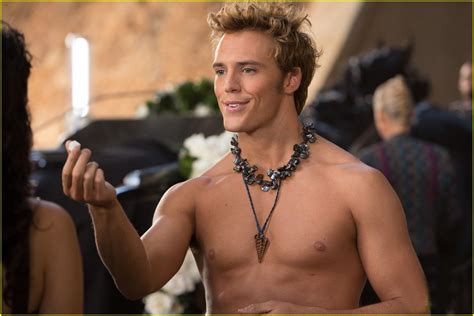 Sam Claflin Totally Nude In A Shower Naked Male Celebrities