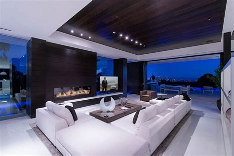 World Class Beverly Hills Contemporary Luxury Home With Dramatic Views