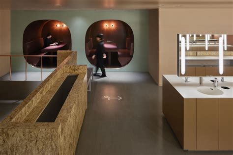 Capsule hotels started in japan in 1979 but are now popular across the world. 12 Things You Need to Know about Capsule Hotels - Arch2O.com