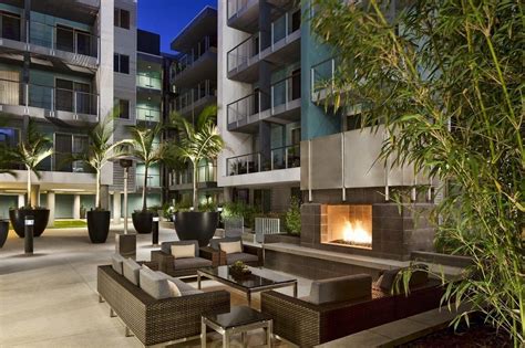 Luxury Apartments Apartments For Rent Los Angeles Landscape Trendy