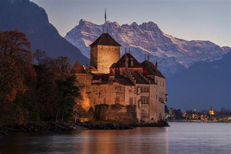 Top 10 Facts About The Chillon Castle In Switzerland Discover Walks Blog