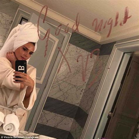 Victoria Beckham Shares Candid Snap From Her Bathroom Daily Mail Online