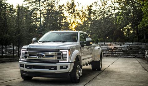 The 2019 Ford F Series Super Duty Is Tough And Capable Roadshow