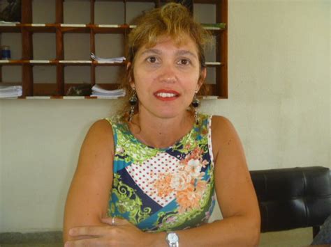 Professora Alessandra Marchioni — Universidade Federal De Alagoas