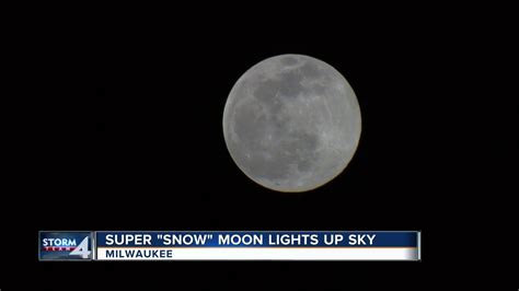 Super Snow Moon Lights Up The Sky Youtube