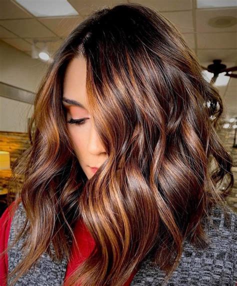 Refresh Your Look In 2021 With The Chestnut Brunette Hair Trend