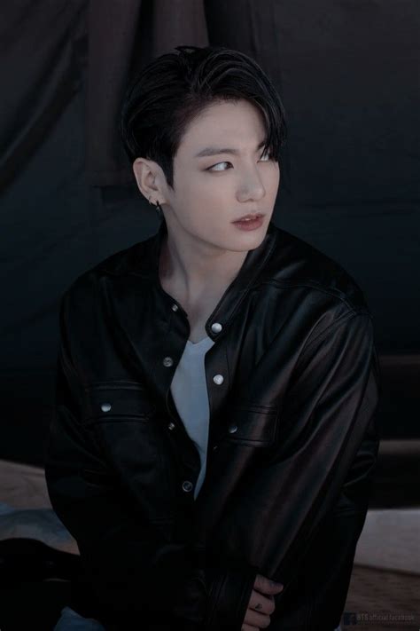 Wallpaper couple walpaper unyu walpaper action wallpaper love banyak yang akan kalian dapat disini, tinggal reques langsung up besoknya. jungkook em 2020 | Jungkook, Meninos bts, Jeon jungkook