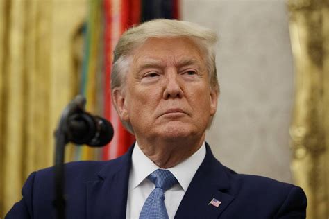 سيلقي الرئيس السابق دونالد ترامب كلمة في مؤتمر العمل السياسي للمحافظين في أورلاندو بولاية فلوريدا، في أول ظهور علني له منذ مغادرته البيت الأبيض، فيما قالت لارا. دونالد ترامب يتعهد بخوض الانتخابات الرئاسية الأمريكية لعام 2024 - جريدة نورت