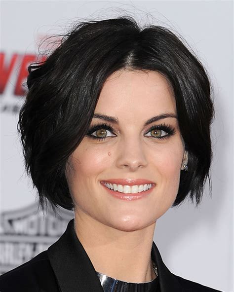 Check spelling or type a new query. Best Short Haircuts of Famous Women 2018 - Fashionre