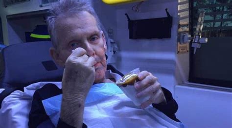 Paramedics Grant Dying Man His Final Wish Before Taking Him To Hospital