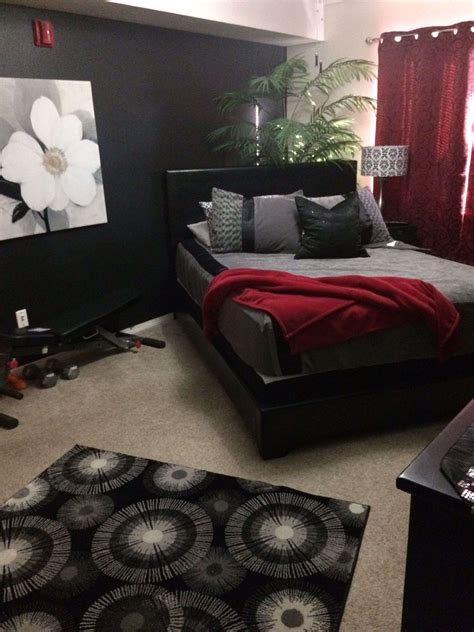10 Amazing Black And Red Bedroom Design Ideas To Inspire You Red