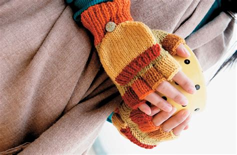 Read more about crochet twisted ear warmer headband. 34 Knitting Patterns for Fingerless Gloves | Guide Patterns