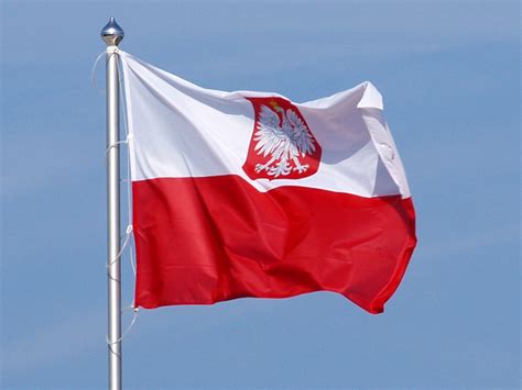 Filepolish Flag With Coat Of Arms Wikipedia