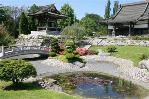 Die über 6500 japaner in düsseldorf bilden die einzige japantown deutschlands. Japanischer Garten Düsseldorf / Japanischer Garten Im ...