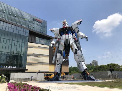 The World Is Getting A Fourth Life Size Gundam Statue Otaku Usa Magazine