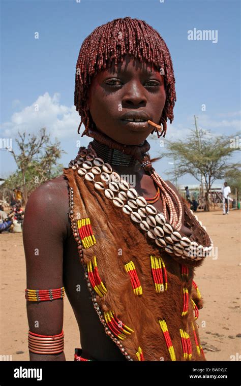 Hamer Tribe Girl Turmi Omo Valley Ethiopia Stock Photo 33094724 Alamy