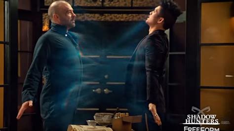 Shadowhunters Magnus And Valentine Switch Bodies In S2