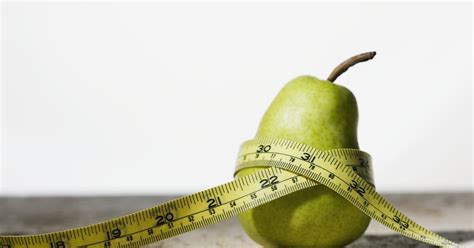 Experts are now claiming that your waist/height ratio (whtr) is a far more accurate way of measuring healthy weight than the traditional body mass index (bmi). Is There an Ideal Height-to-Weight Ratio for a Pear-Shaped ...