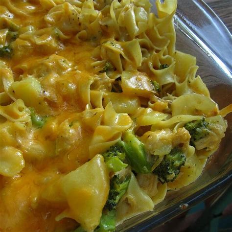 Chicken Broccoli Noodle Casserole Recipe Cucinadeyung