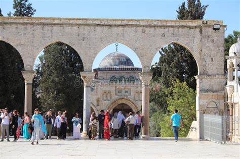 Aqsa — al aqsa steht für: Al Aqsa Moschee - Der Tempelberg - Jerusalem ...
