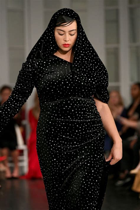 Plus Size Looks From New York Fashion Week That Absolutely Slayed