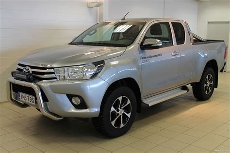 Toyota Hilux Extra Cab 24 D 4d 150 4wd Active My17 2017 Vaihtoauto