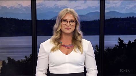 News Anchor Hits Back At Viewer Who Sent Her Snarky Note About Showing Too Much Cleavage