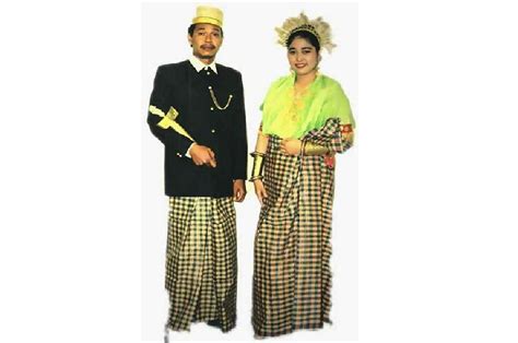 pakaian tradisional banten