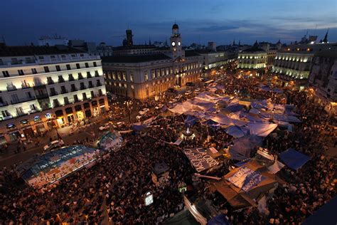 Puerta Del Sol Puerta Del Sol Madrid 2011 Algunas De La Flickr