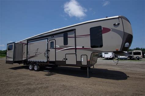 We carry great used travel trailers for sale in ashland with options that are perfect for a new rver or someone who is not yet willing to invest in a larger rv. 2015 Heartland Gateway RV 3750PT Camper | 5th wheels for ...