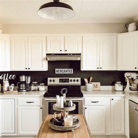 Alabaster color scheme motivation variations what our users are saying? Alabaster SW 7008 - Sherwin-Williams | Pastel paint colors ...