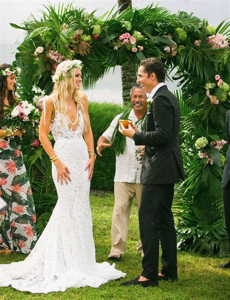 25 Airy Tropical Wedding Dresses That Wow Weddingomania