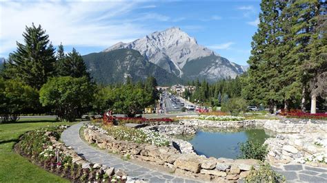 Town Of Banff Alberta Canada Youtube