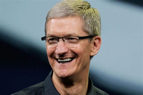 Apple Ceo Tim Cook Thanks Employees For An Incredibly Successful 2012