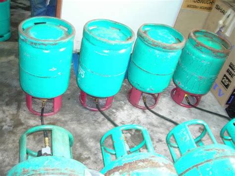 Cara beli gas sekali tong dengan mudah. tong gas terbalik ~ Muchlisah Yusoff's Official Blog