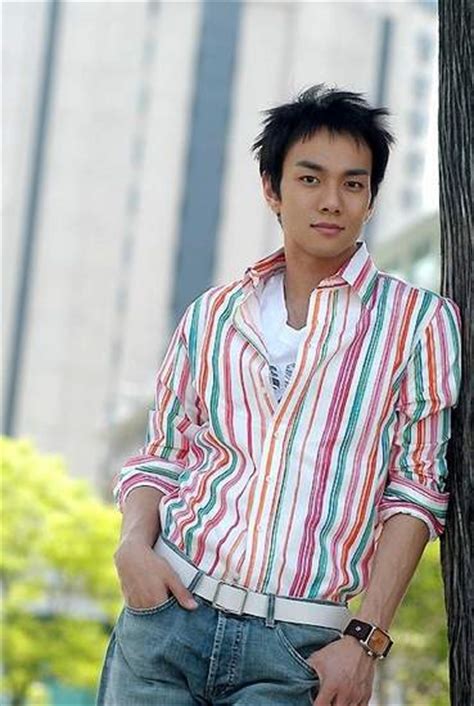 1998 yılında oyunculuk ilk yapılan, ancak ilk kadın kahramanın eski erkek arkadaşı olarak 2005 yılında izleyicilerin dikkatini çekti. » Lee Kyu Han » Korean Actor & Actress
