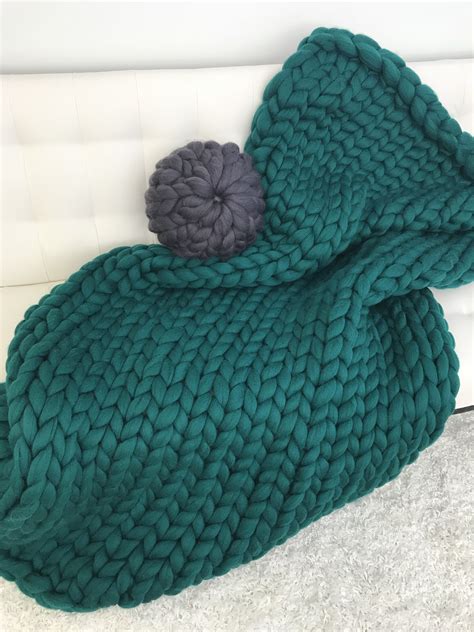 What kind of yarn do i need to make a chunky blanket? Labor Day Sale! 20% off on Regular and felted Merino wool ...