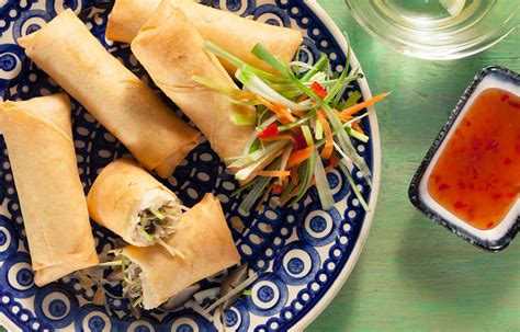Morecambe bay shrimp and tamarind spring rolls. Spring Rolls — Blue Dragon