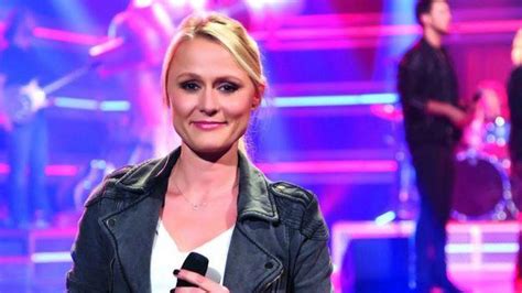 2019 eurovision song contest tel aviv 2019: «Maureen annonce son départ forcé de The Voice!»: l ...