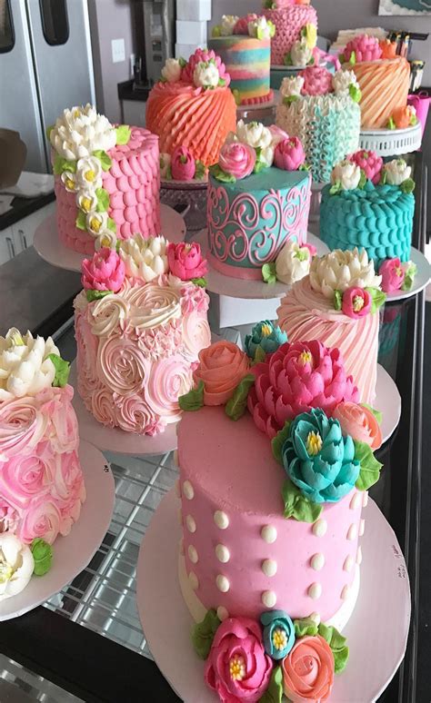 Pin By Ivanka Kostova On храна White Flower Cake Shoppe Birthday