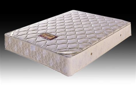 We have done all the research so you don't have to. Prince medium soft Comfortable Queen size mattress.