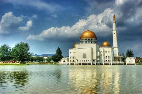 5 mosques to visit in selangor malaysia [find prayer places near you]