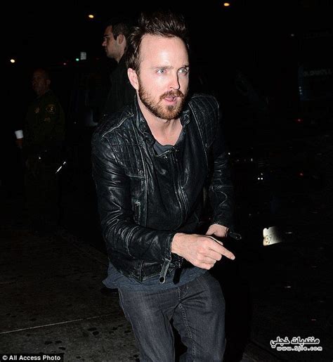 The hit show breaking bad left a pretty big impression on fans and when it ended many of those fans immortalized it by getting tattoos of aaron paul. Aaron Paul 2015 , صور ارون بول 2015
